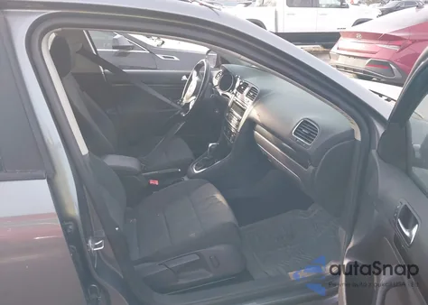 2013 Volkswagen Jetta Sportwagen 2.5L S from USA, damaged, VIN 3VWPP7AJ6DM627201